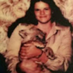 Meet your Posher, Elaine